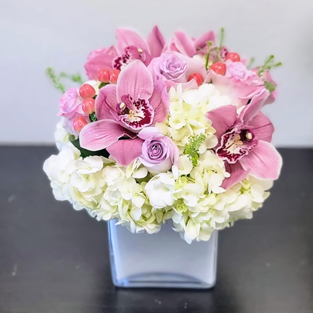 Pop of Lavender Bouquet_Florist Marketplace_Orange County
